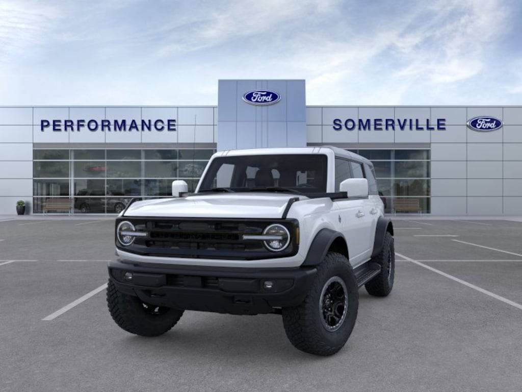 New 2025 Ford Bronco Outer Banks SUV