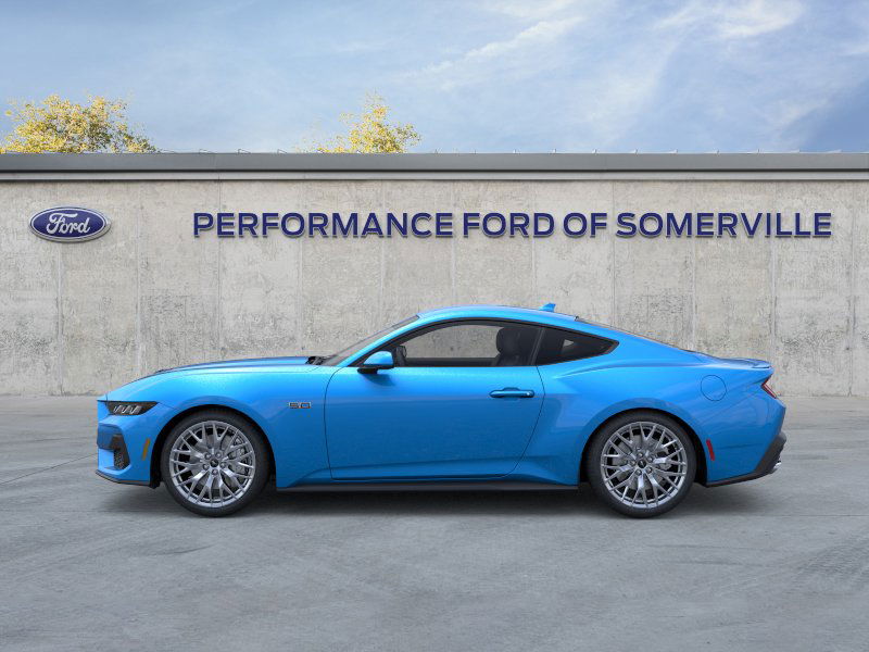 2025 Ford Mustang GT Premium photo 3