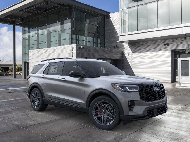 Thumbnail: 2025 Ford Explorer - 7