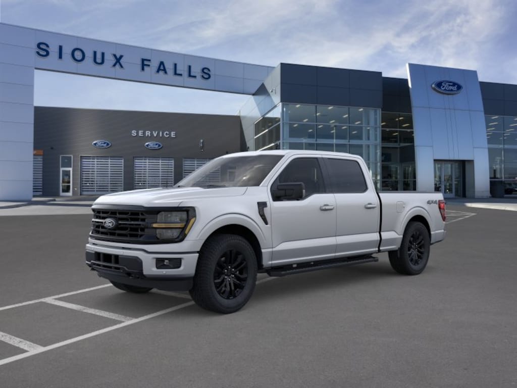 New 2026 Ford F-150 XLT Truck SuperCrew Cab