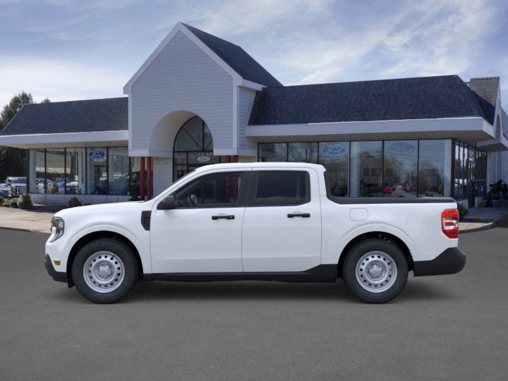 New 2025 Ford Maverick XL TRUCK