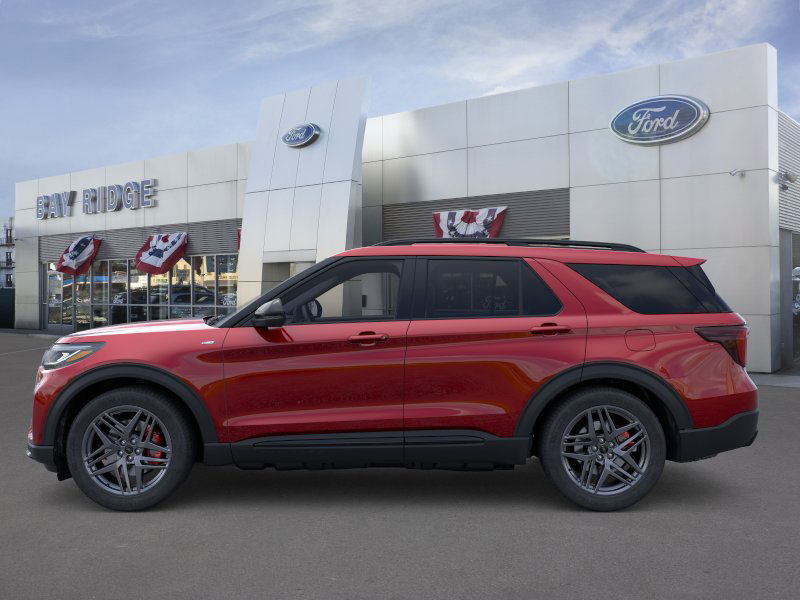 2025 Ford Explorer ST-Line photo 4
