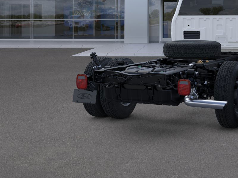 2025 Ford F-350 Super Duty Chassis Cab XL - Photo 52