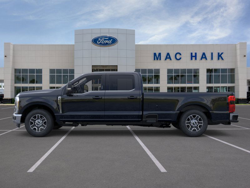 2026 Ford F-350 Lariat photo 3