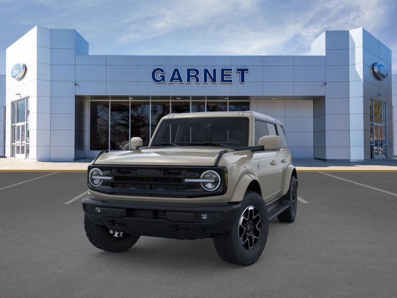 2025 Ford Bronco Outer Banks photo 2