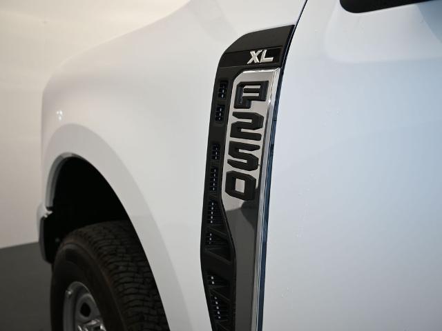 2026 Ford F-250 Super Duty XL - Photo 62
