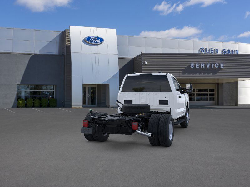 2025 Ford F-350 Super Duty Chassis Cab XL - Photo 8