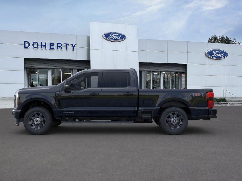 2025 Ford F-250 photo 3