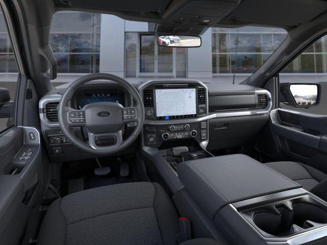 2025 Ford F-150 XLT - Photo 12