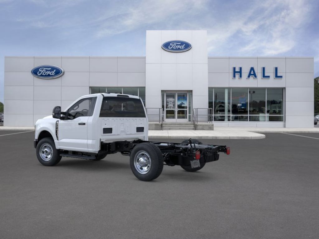 New 2026 Ford Chassis Cab F-350 XL TRUCK