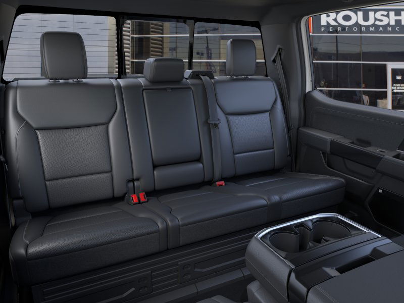 2025 Ford F-150 Lariat photo 10
