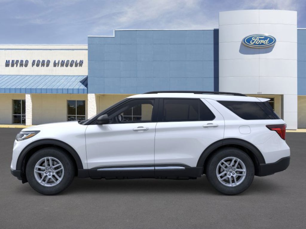 New 2025 Ford Explorer Active SUV