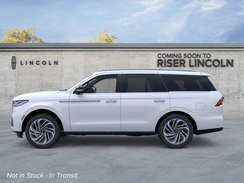 2025 Lincoln Navigator Reserve photo 3