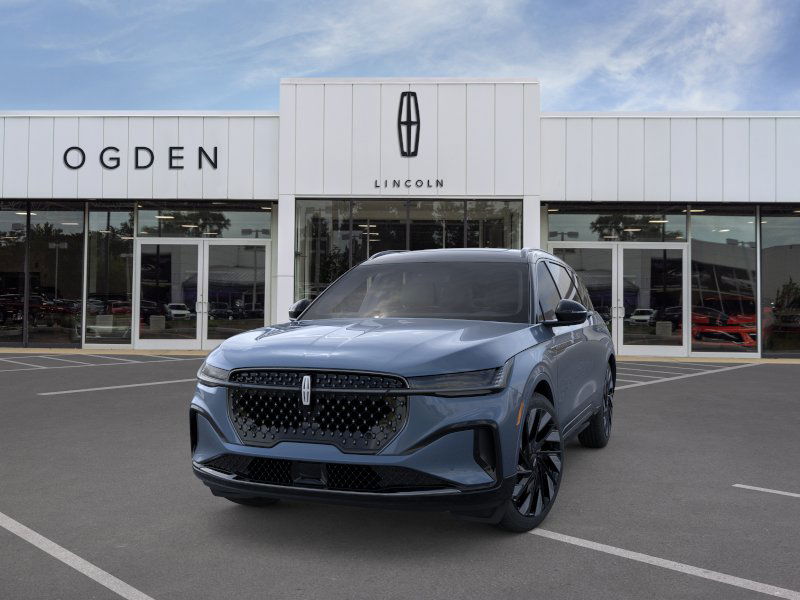 2026 Lincoln Nautilus Reserve photo 2