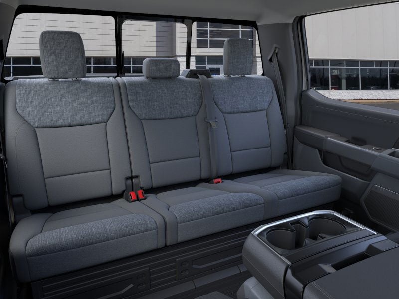 2025 Ford F-150 XLT - Photo 11