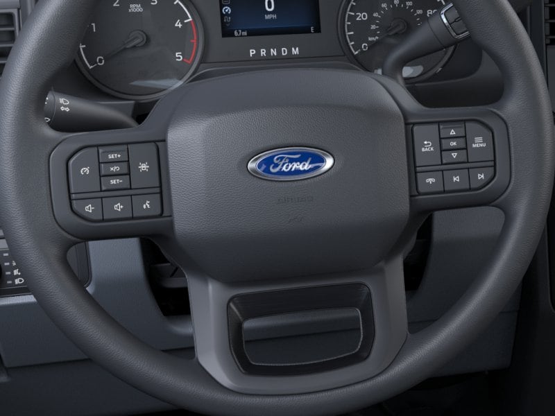2025 Ford F-550 Super Duty Chassis Cab XL - Photo 33