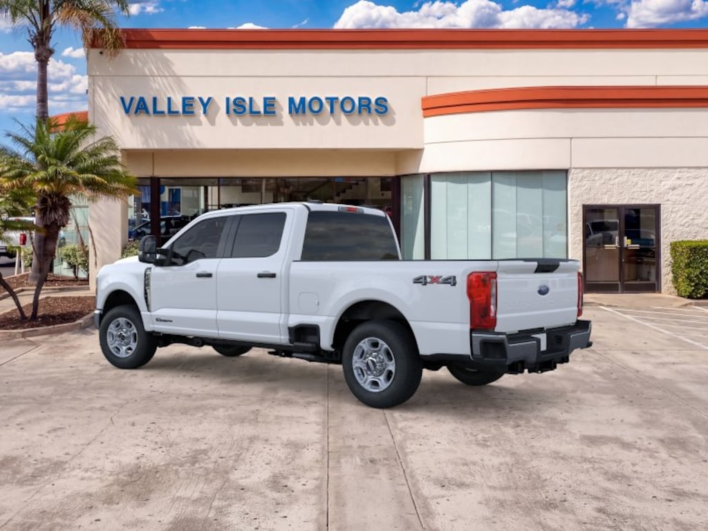 New 2026 Ford F-250 Truck Crew Cab