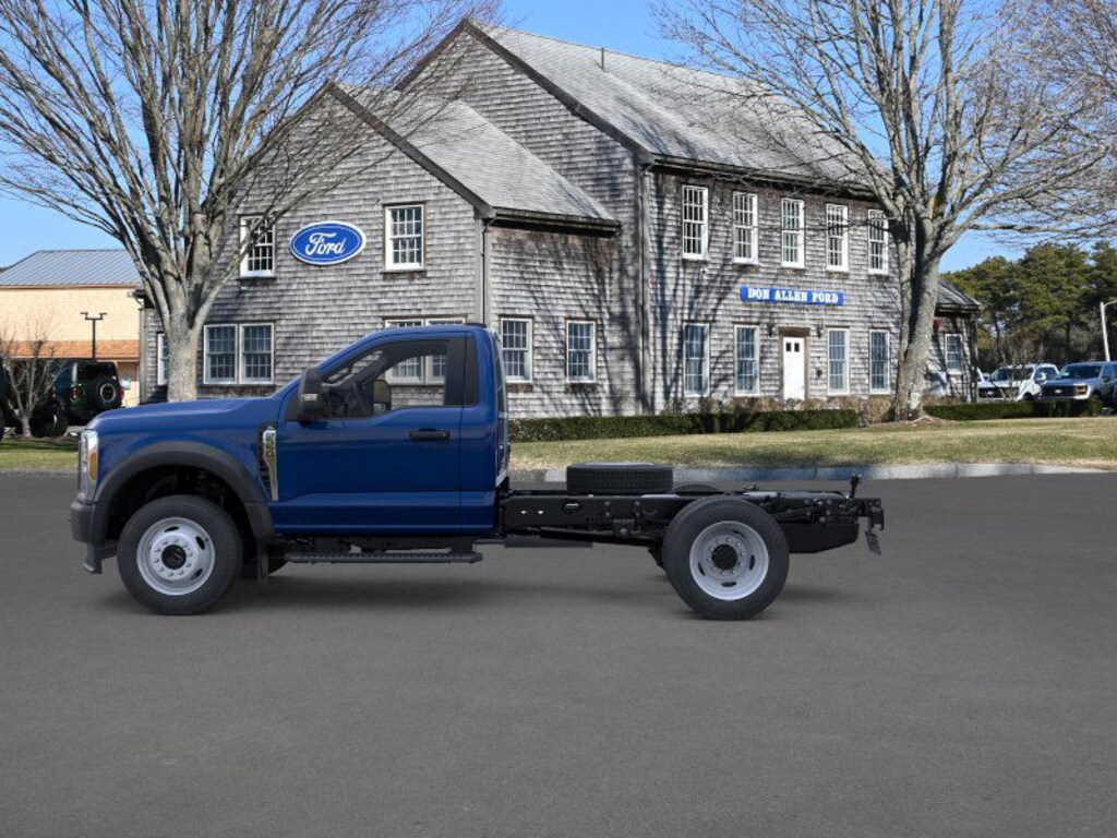 New 2026 Ford F-550SD XL Chassis