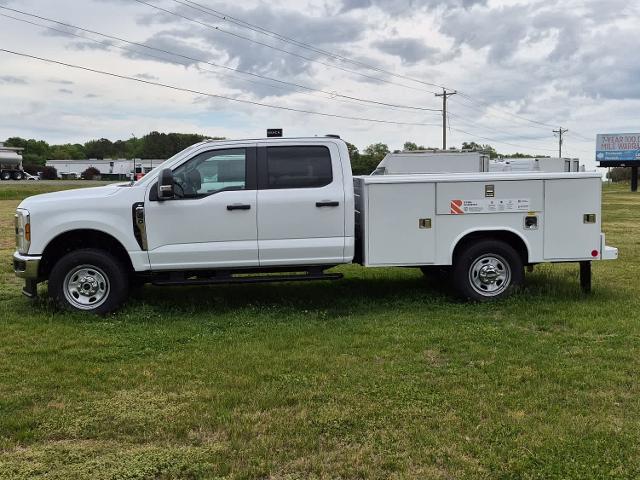 2026 Ford Super Duty F-350 SRW Chassis Cab F-350&reg; XL 4WD Crew Cab 179 WB 60 CA