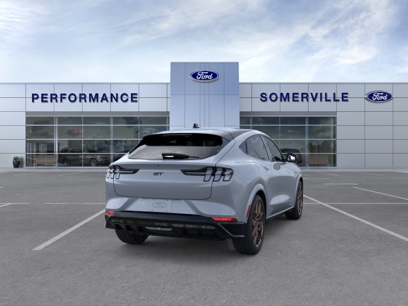 2025 Ford Mustang Mach-E GT - Photo 8