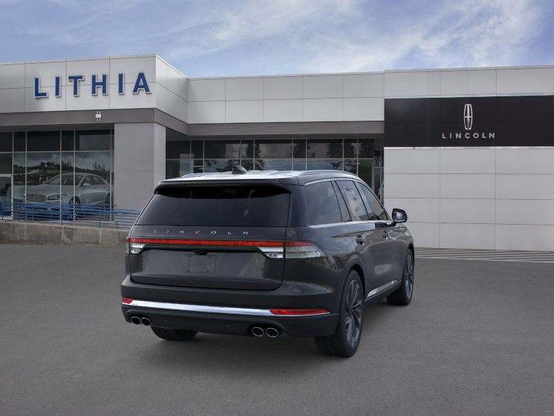 Thumbnail: 2025 Lincoln Aviator - 38