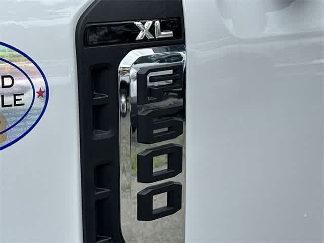 Thumbnail: 2025 Ford  - 48