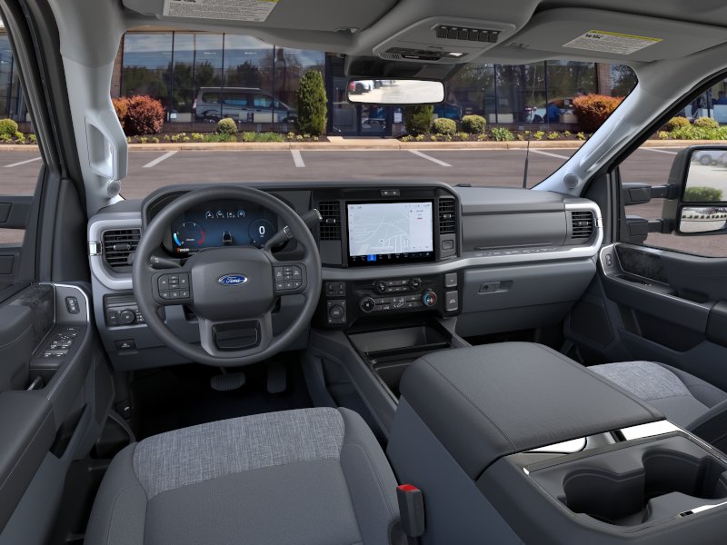 2026 Ford F-350 Super Duty XLT - Photo 31