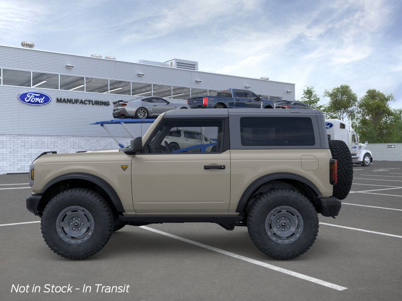 2025 Ford Bronco Badlands photo 3