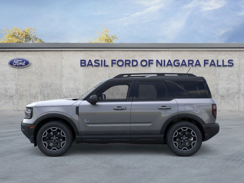 2025 Ford Bronco Sport Outer Banks photo 2