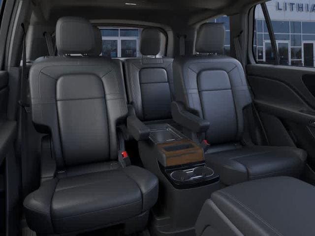 Thumbnail: 2026 Lincoln Aviator - 33