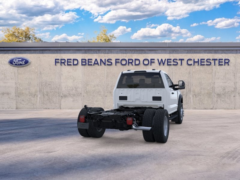 2025 Ford F-600 Super Duty Chassis Cab XL - Photo 36
