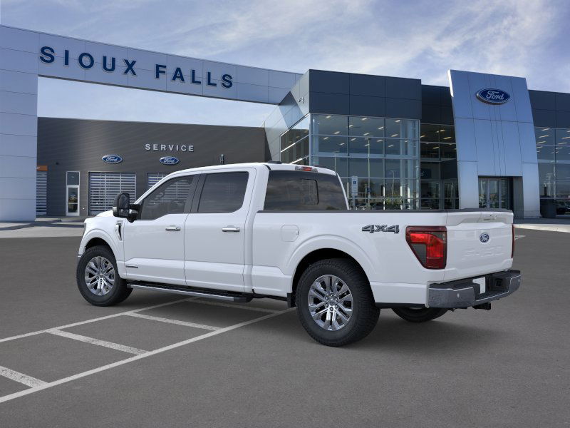 2025 Ford F-150 XLT photo 3