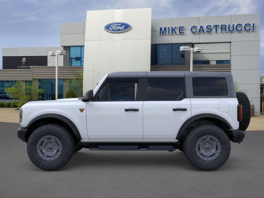 New 2025 Ford Bronco Badlands SUV