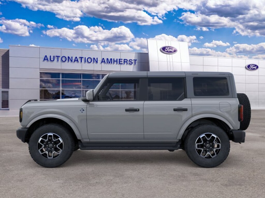 New 2026 Ford Bronco Outer Banks SUV
