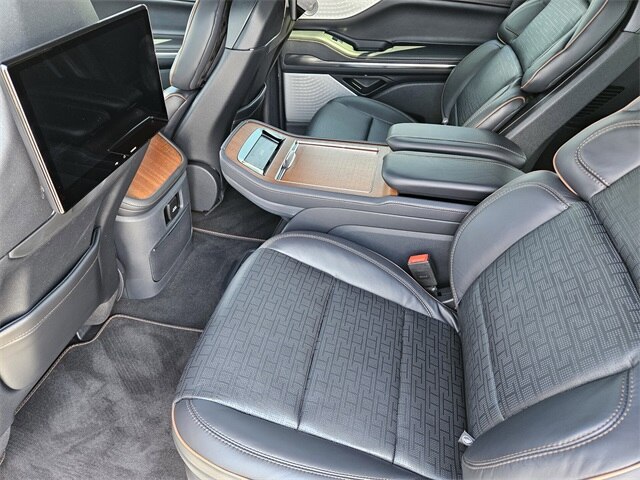 2025 Lincoln Navigator Black Label - Photo 56