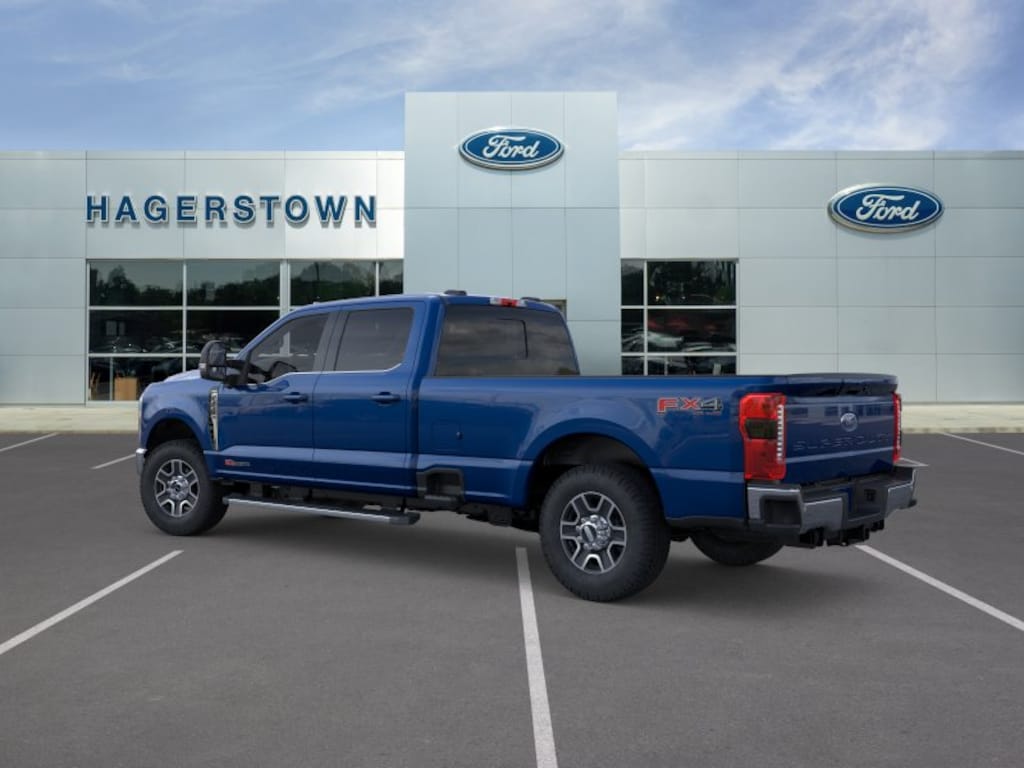 New 2026 Ford F-350 Lariat Truck Crew Cab