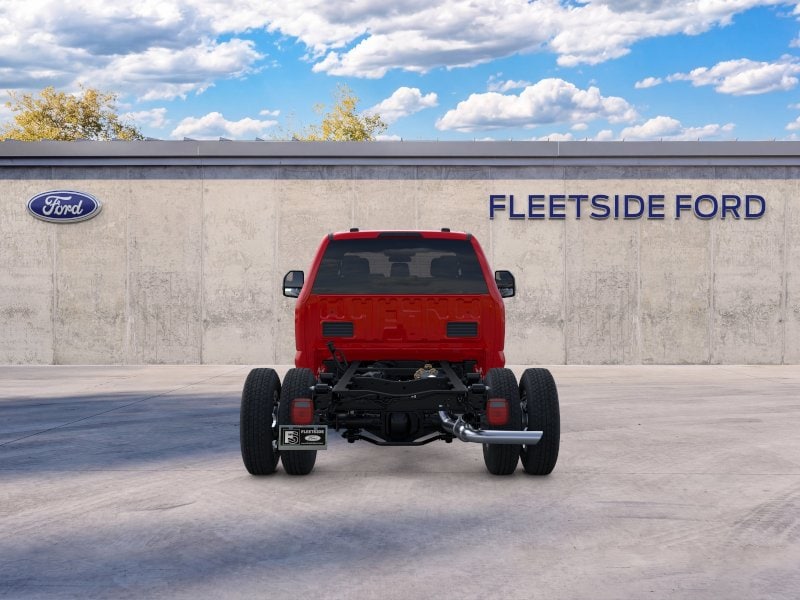 2025 Ford F-350 Super Duty Chassis Cab XLT - Photo 27