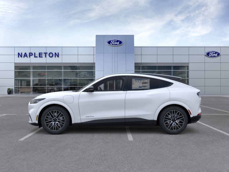 2025 Ford Mustang Mach-E Premium photo 3