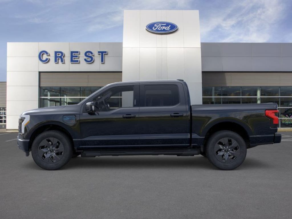 New 2024 Ford F-150 Lightning Lariat TRUCK