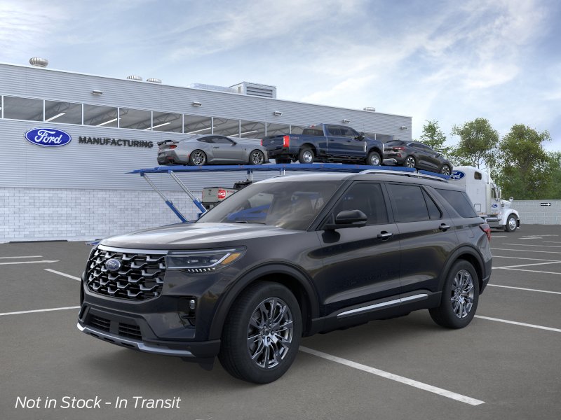 2026 Ford Explorer Platinum 4WD's photo