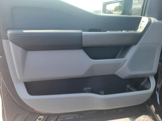 2025 Ford F-350 XLT photo 14