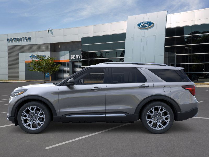 2025 Ford Explorer Platinum photo 3