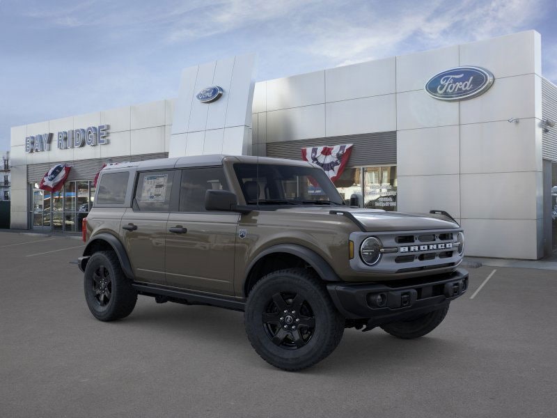 2025 Ford Bronco 4-Door Big Bend's photo