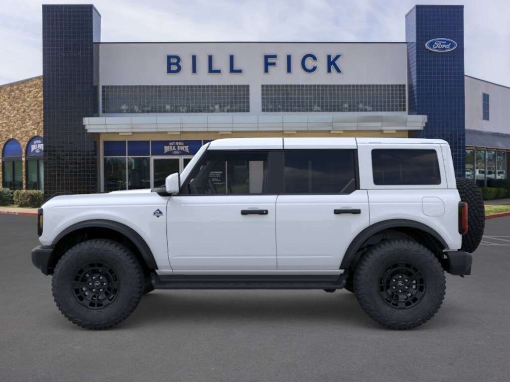 New 2026 Ford Bronco Outer Banks SUV