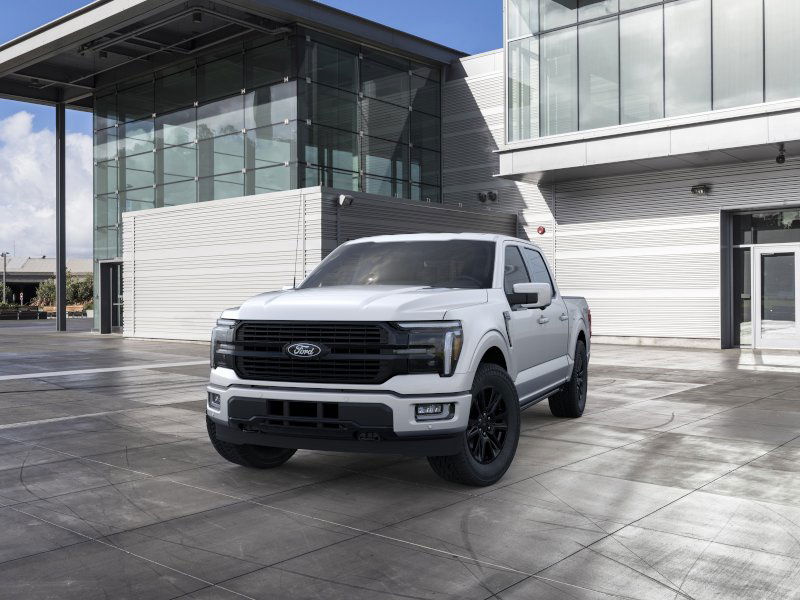 2025 Ford F-150 Platinum photo 2