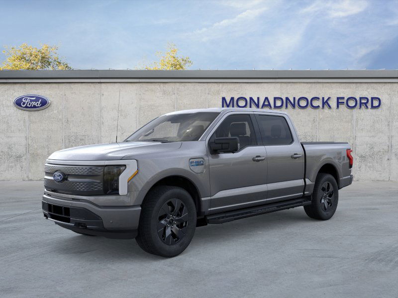 2025 Ford F-150 Lightning Flash's photo