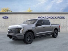 2025 Ford F-150 Lightning Flash TRUCK