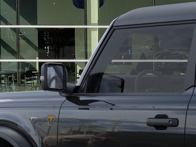 2025 Ford Bronco Badlands photo 21