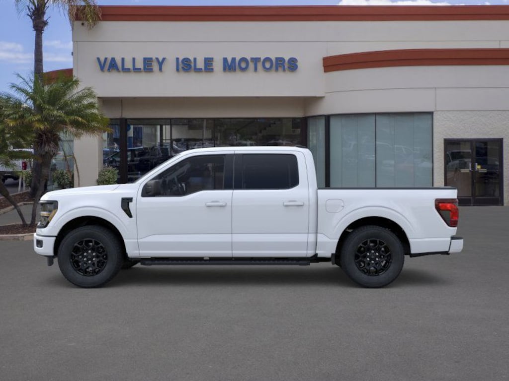 New 2025 Ford F-150 XLT Truck SuperCrew Cab