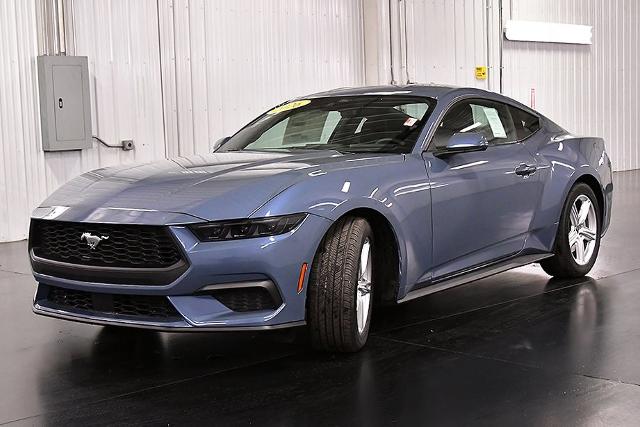 2026 Ford Mustang EcoBoost Fastback - Photo 33